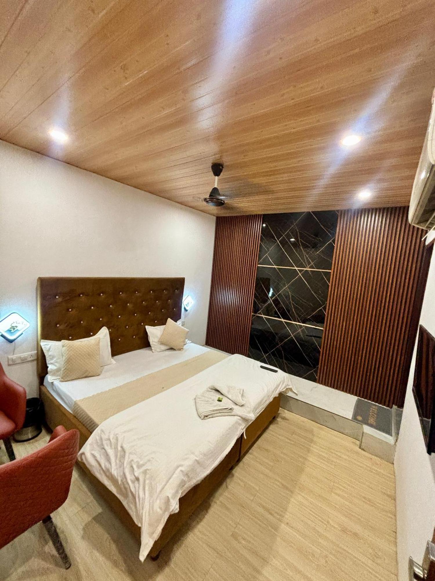 Hotel Dream Villa Ludhiana Exterior photo